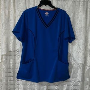 Dickies extreme stretch women’s scrub top